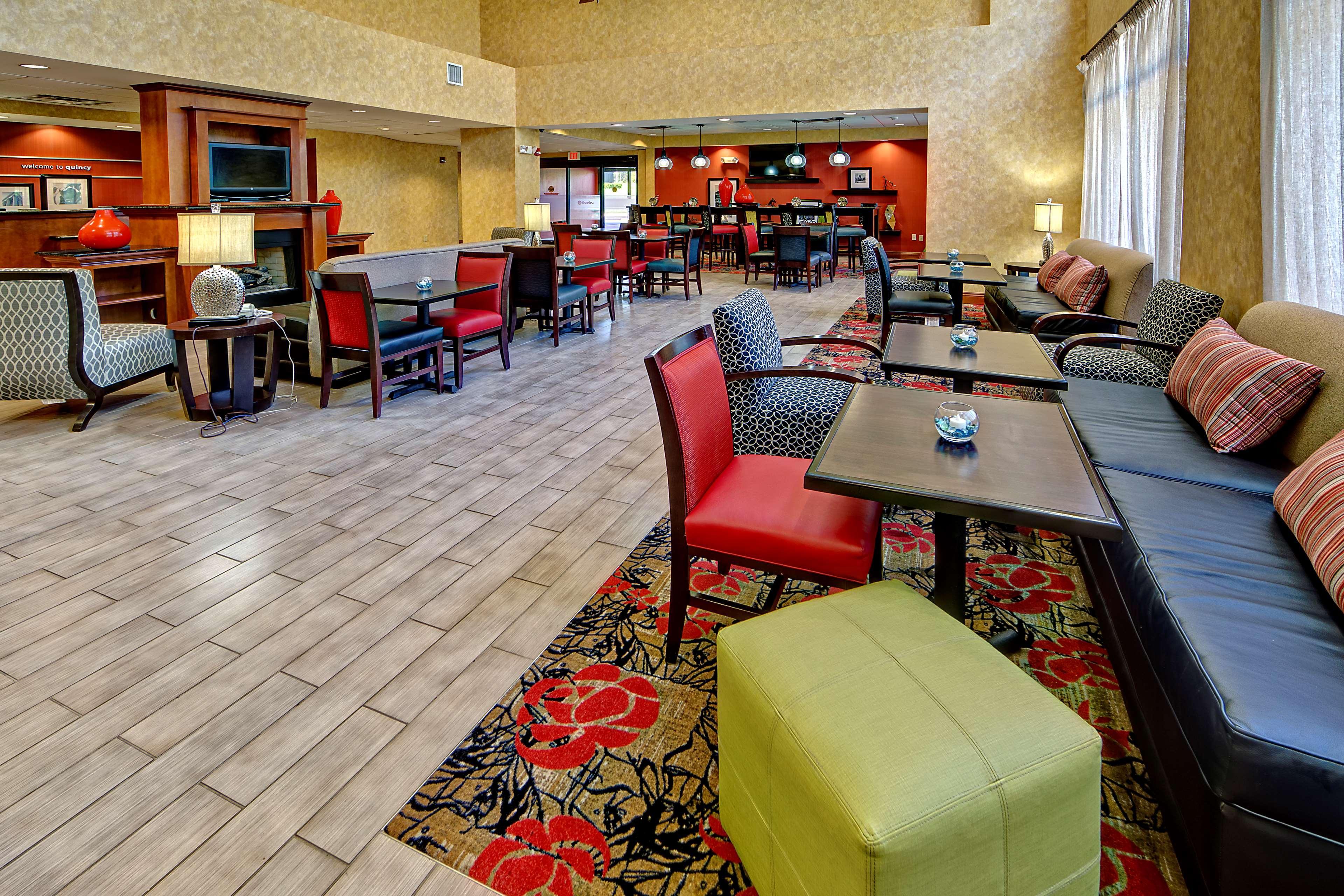 Hampton Inn Quincy Ngoại thất bức ảnh