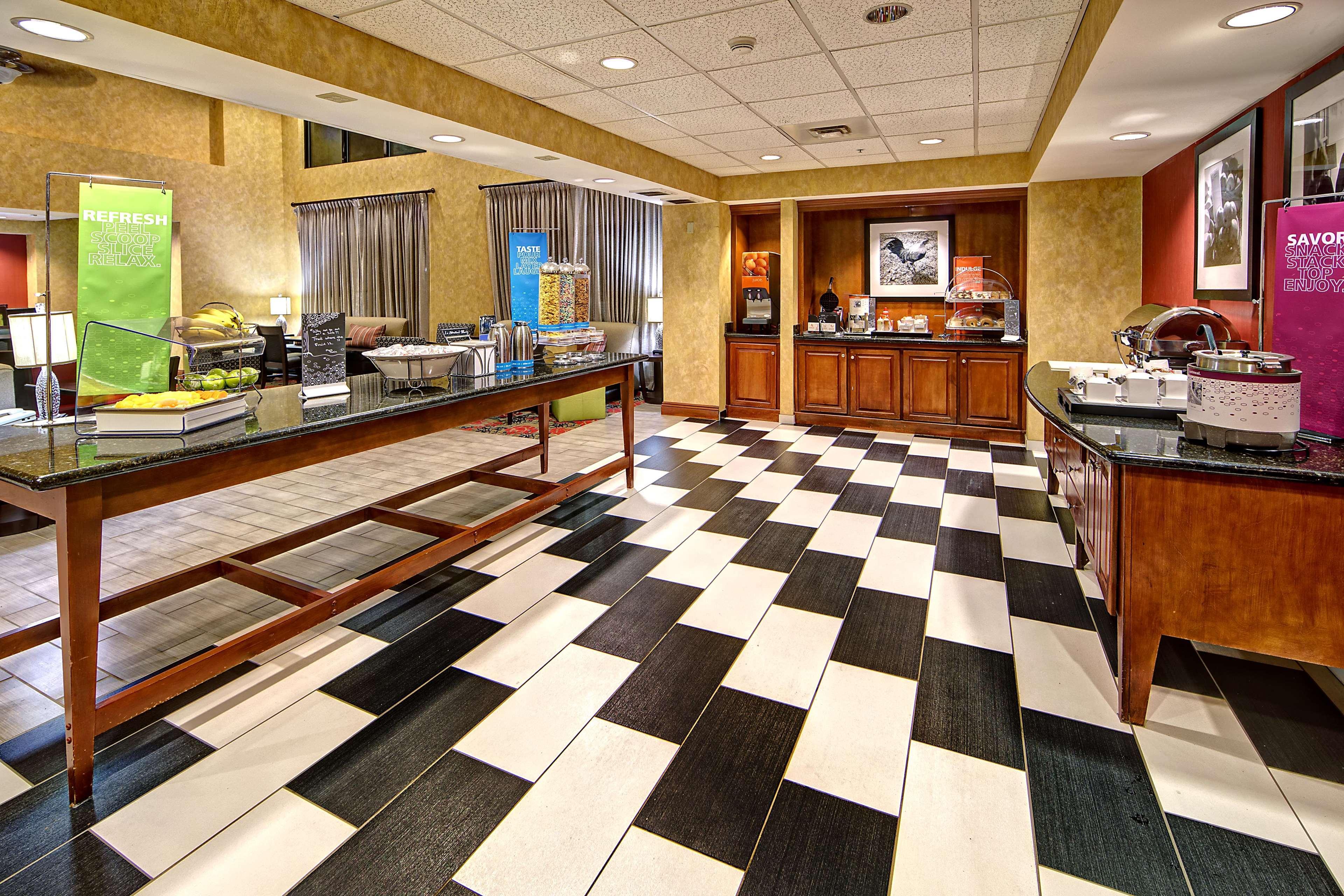 Hampton Inn Quincy Ngoại thất bức ảnh